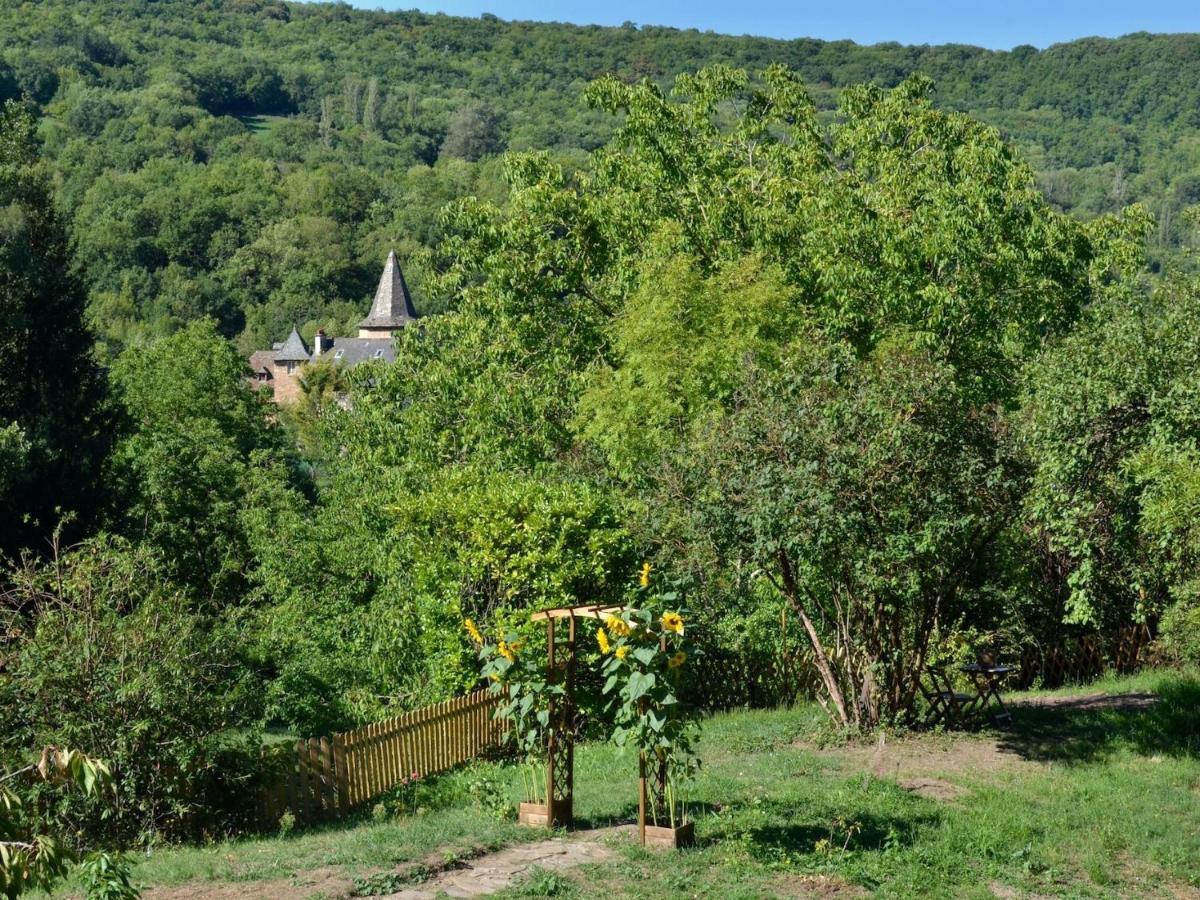 Chambres D'Hotes La Source Du Vallon Salles-la-Source Exterior foto