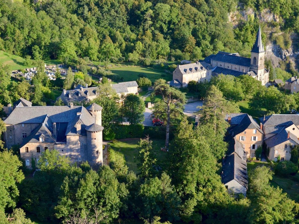 Chambres D'Hotes La Source Du Vallon Salles-la-Source Exterior foto